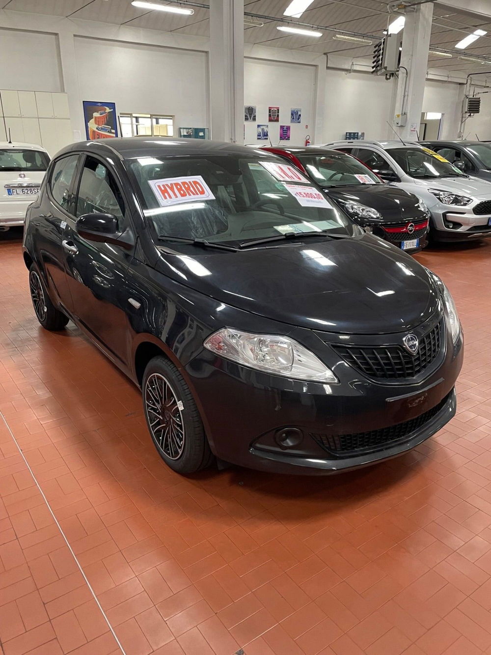 Lancia Ypsilon nuova a Lucca (3)