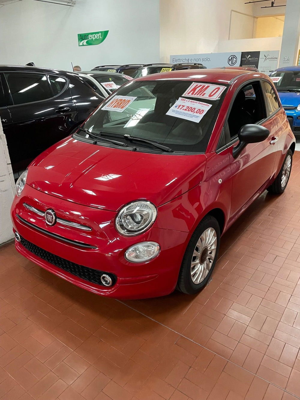 Fiat 500 nuova a Lucca