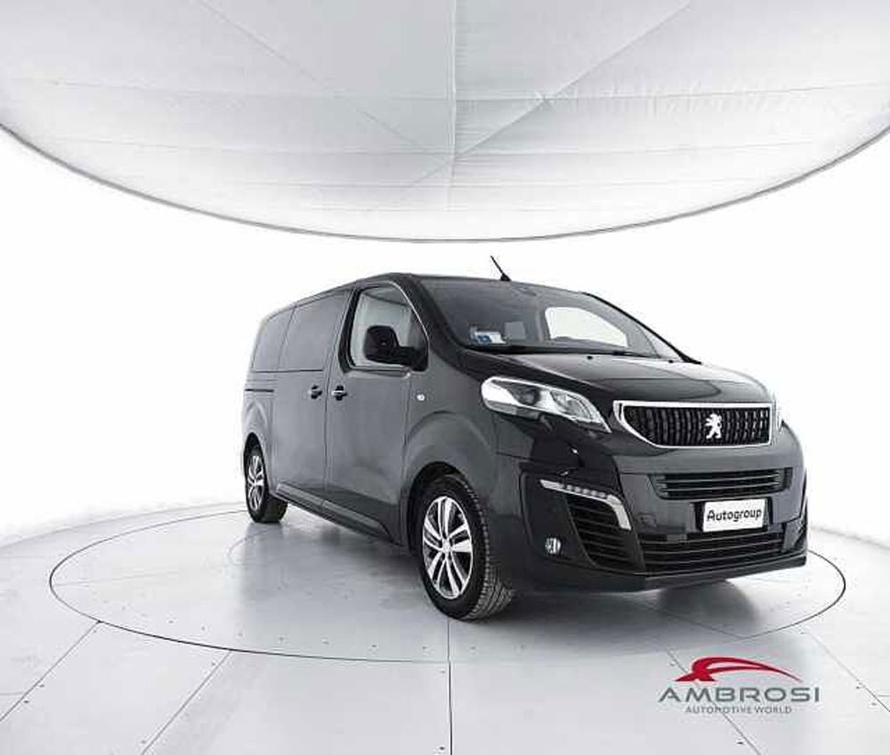 Peugeot Traveller usata a Perugia (2)