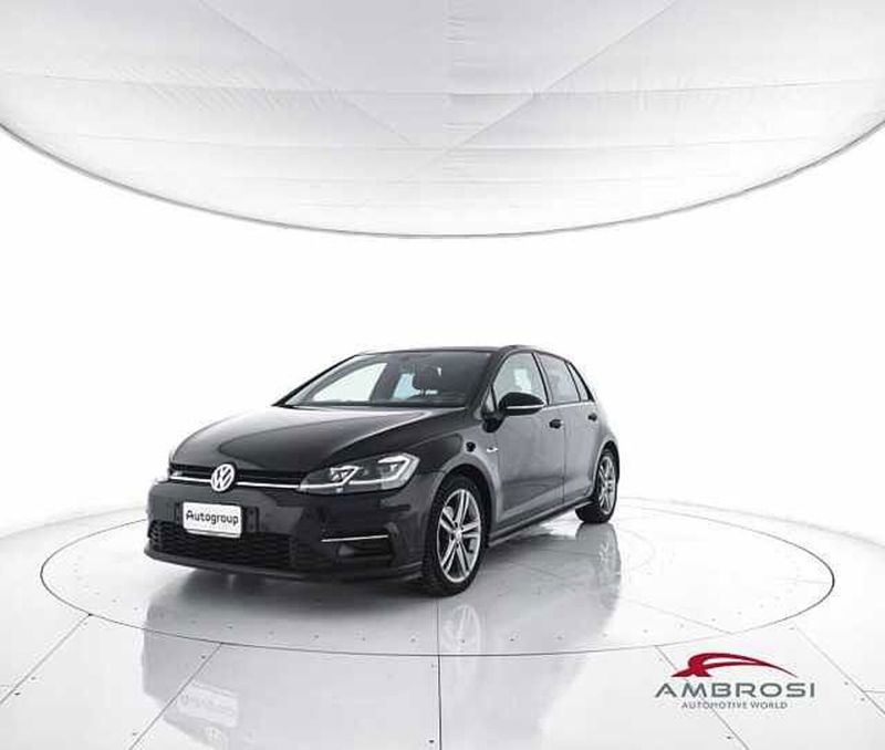 Volkswagen Golf 1.6 TDI 115 CV 5p. Business BlueMotion Technology  del 2018 usata a Viterbo