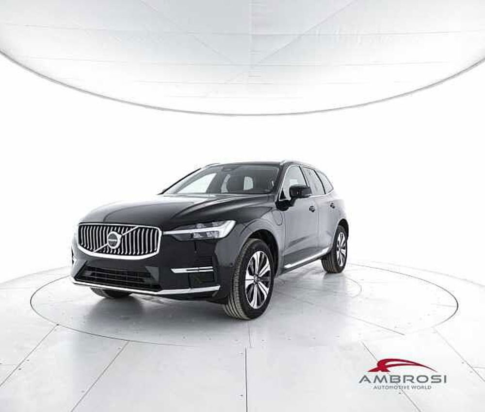 Volvo XC60 nuova a Viterbo