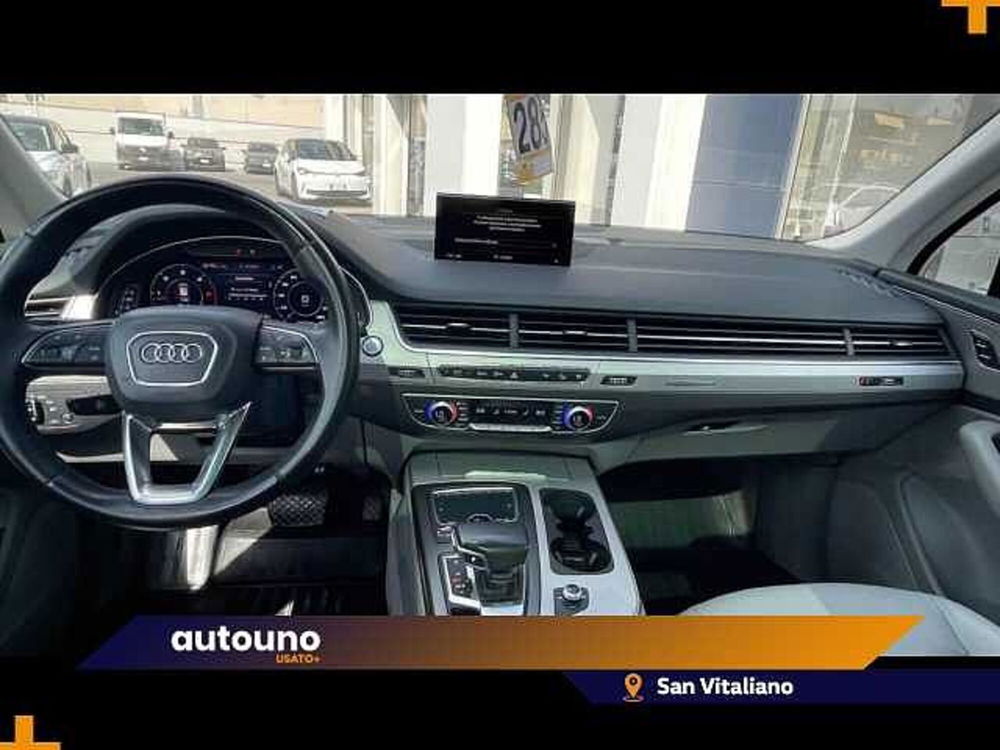 Audi Q7 usata a Napoli (16)