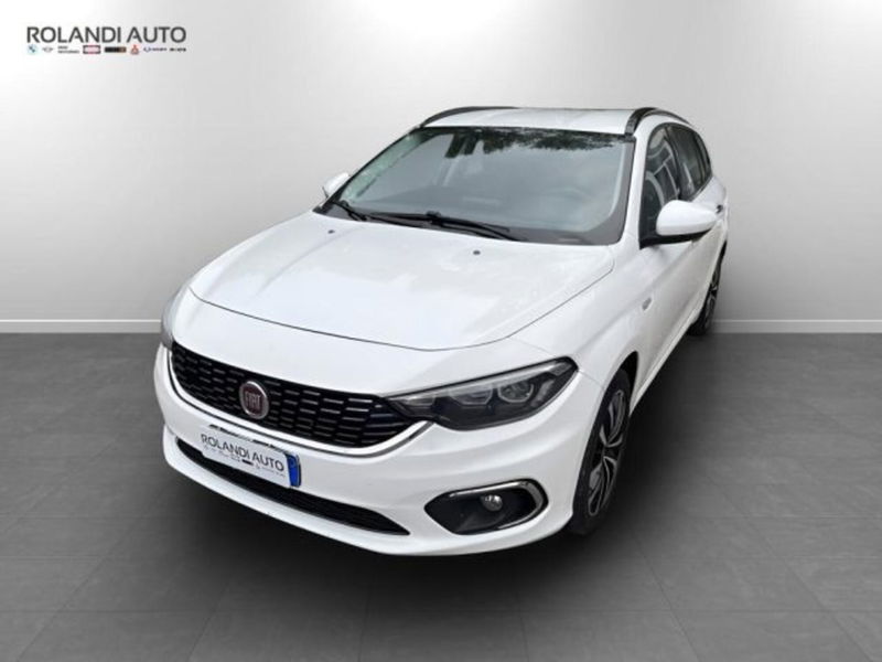 Fiat Tipo Station Wagon Tipo 1.4 T-Jet 120CV SW Lounge  del 2018 usata a Alessandria