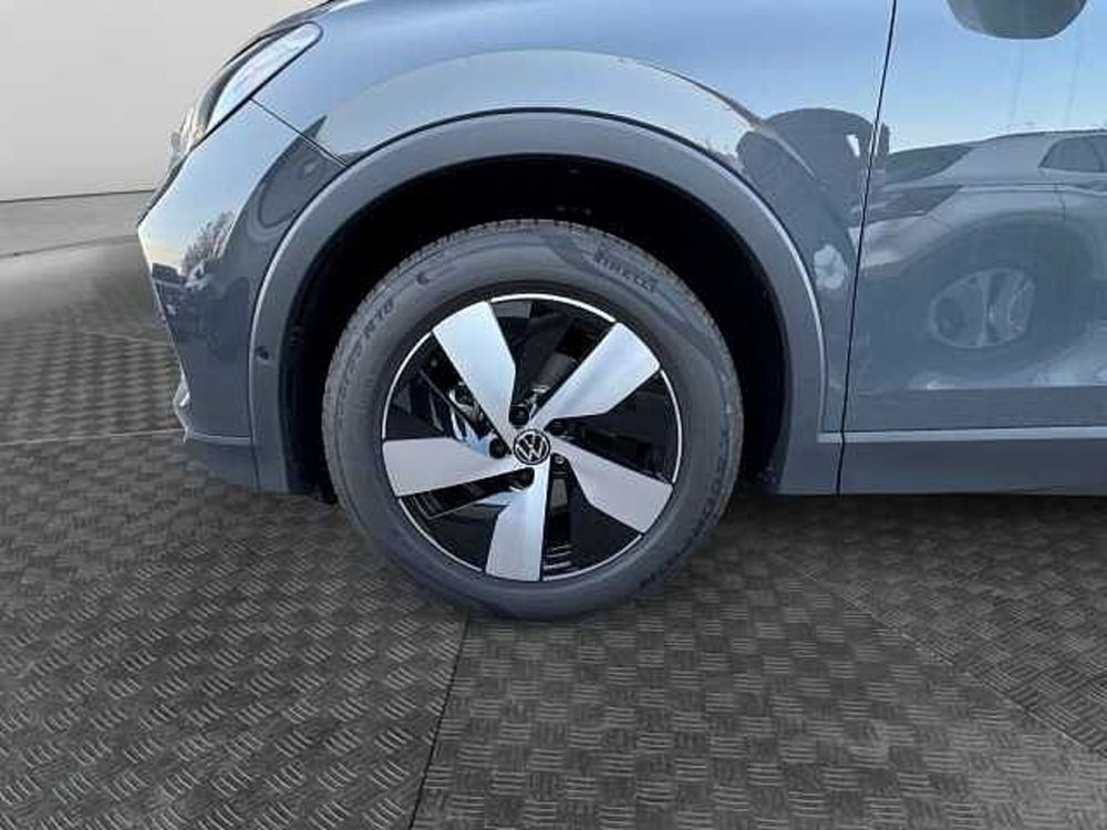 Volkswagen Tiguan nuova a Lecco (14)