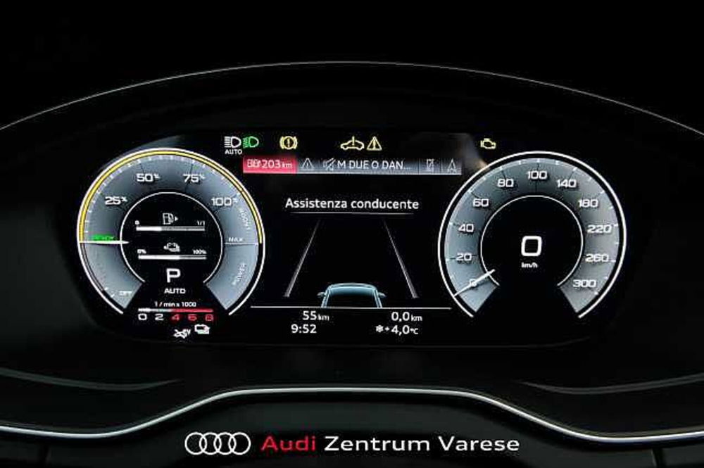 Audi Q5 Sportback nuova a Varese (10)