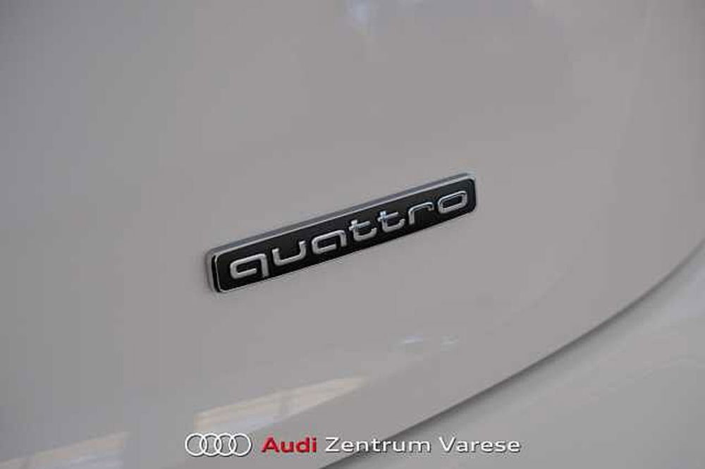 Audi Q5 Sportback nuova a Varese (16)