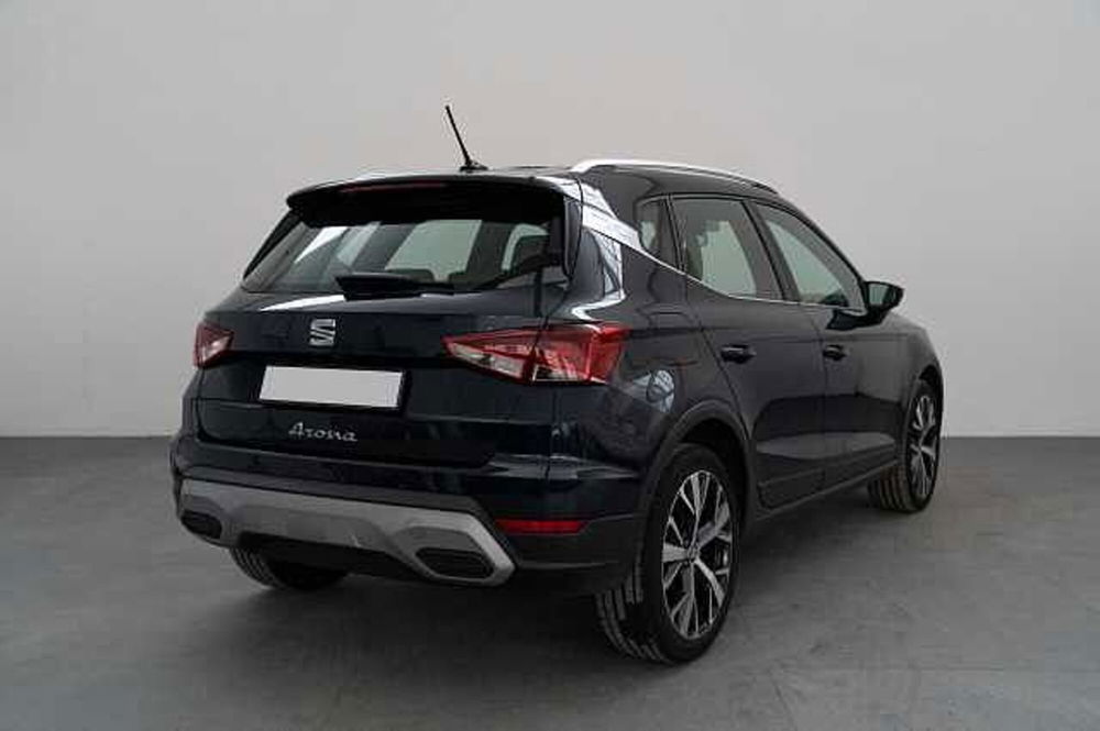 SEAT Arona usata a Varese (4)