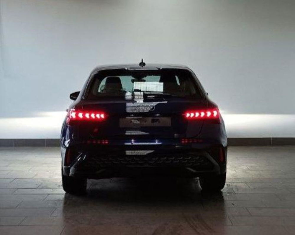 Audi A3 Sportback nuova a Milano (8)