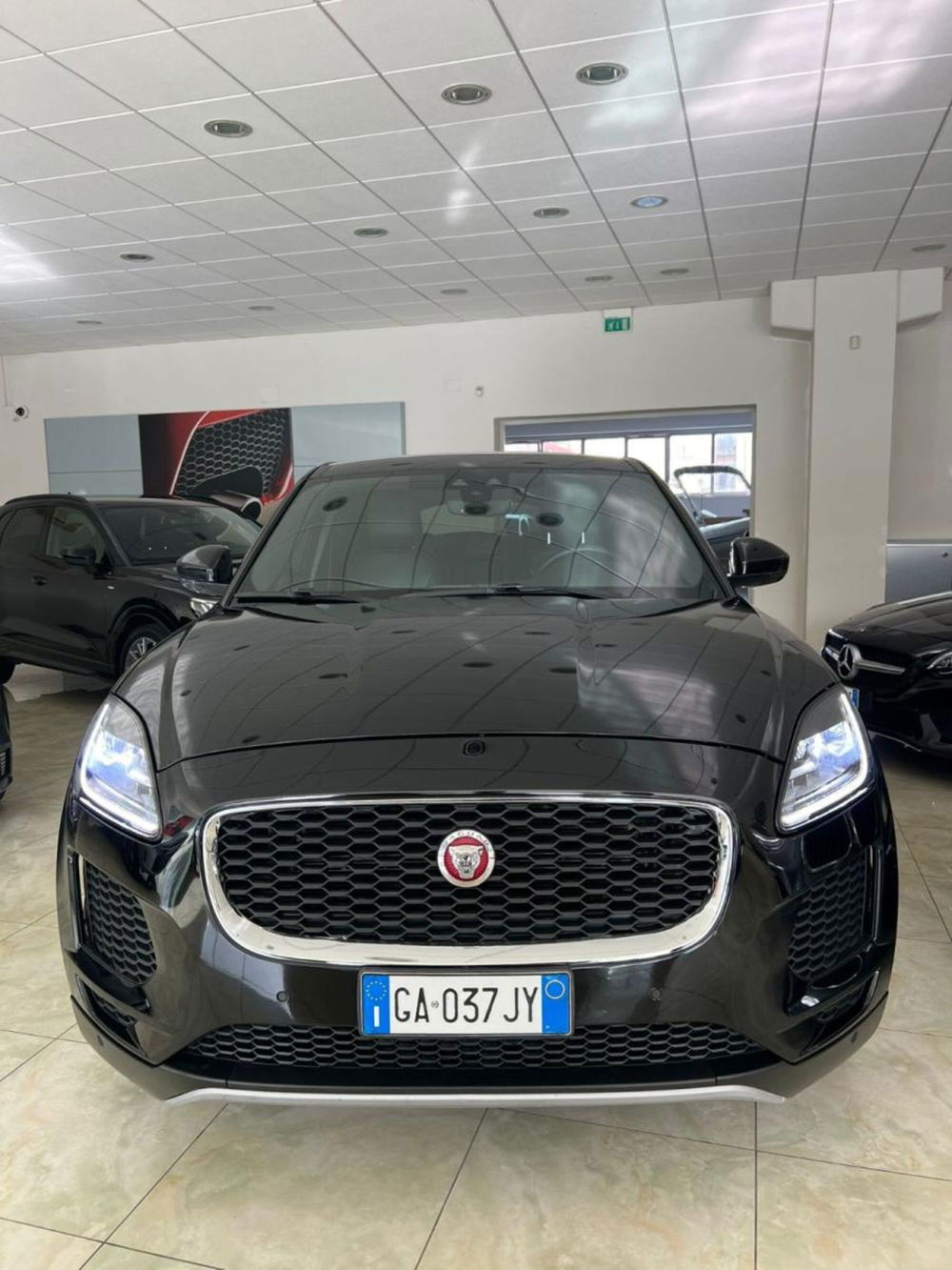 Jaguar E-Pace usata a Napoli