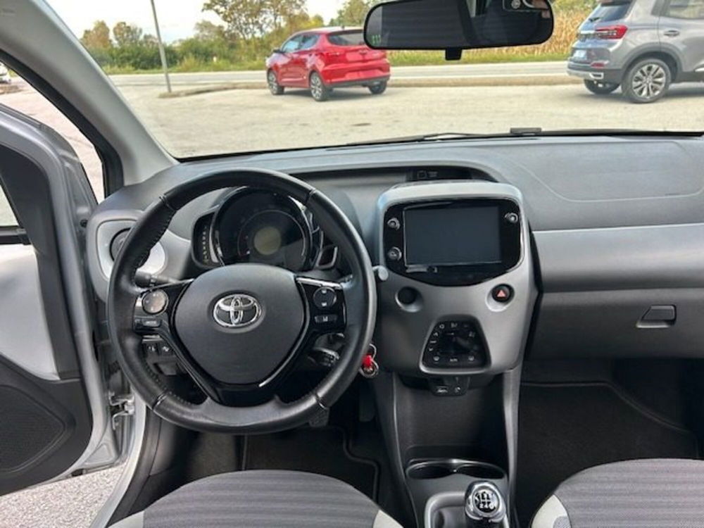 Toyota Aygo X usata a Cuneo (14)