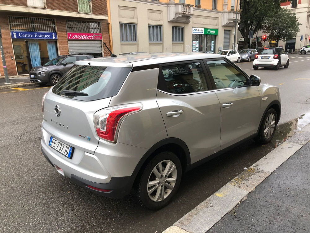 Ssangyong Tivoli usata a Milano (4)