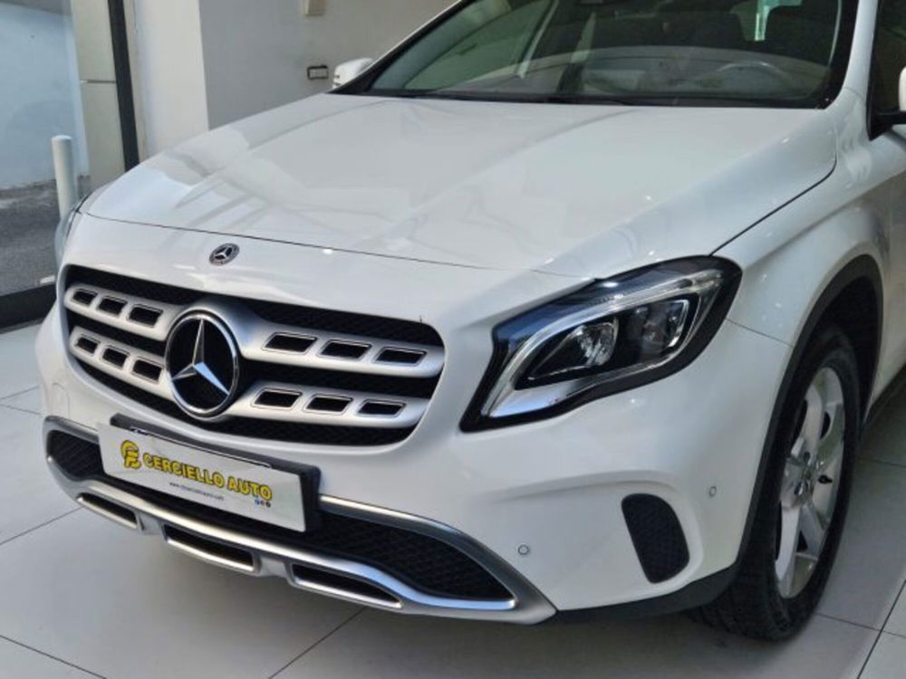 Mercedes-Benz GLA SUV usata a Napoli (2)