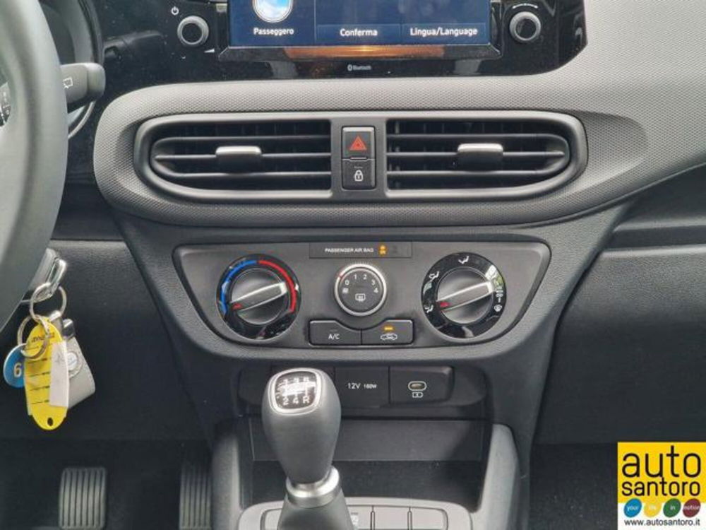 Hyundai i10 nuova a Salerno (17)