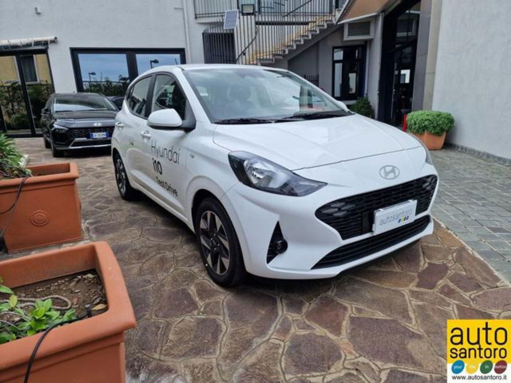 Hyundai i10 nuova a Salerno (3)