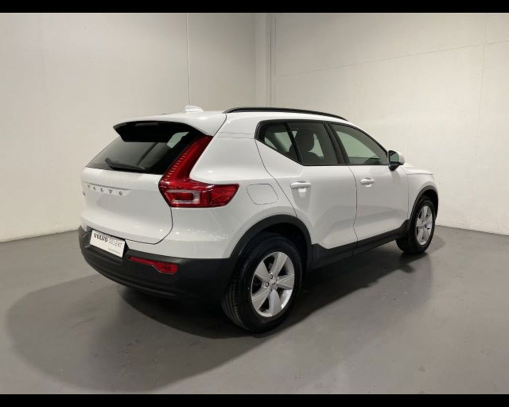 Volvo XC40 usata a Treviso (2)