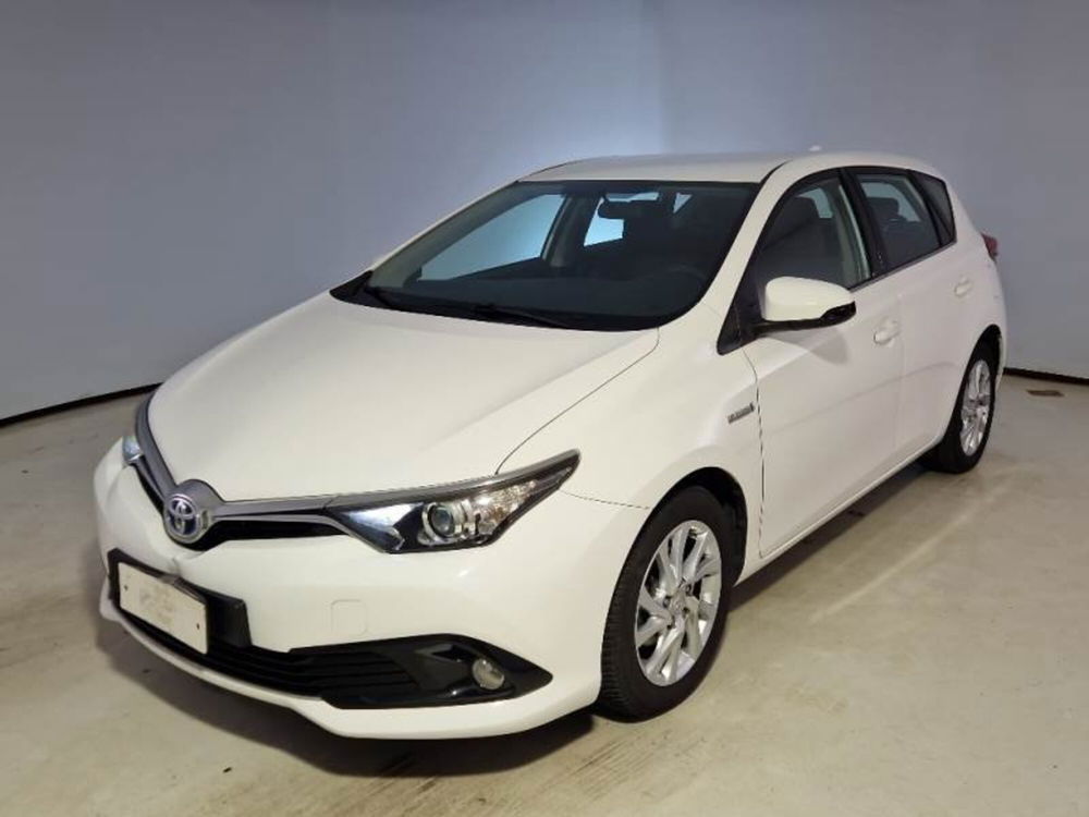 Toyota Auris usata a Salerno