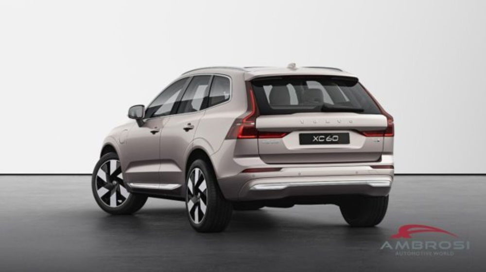 Volvo XC60 nuova a Perugia (3)