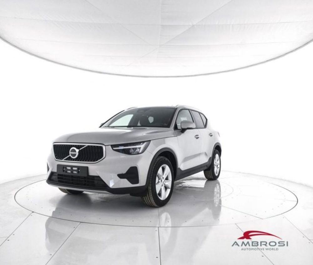 Volvo XC40 nuova a Perugia