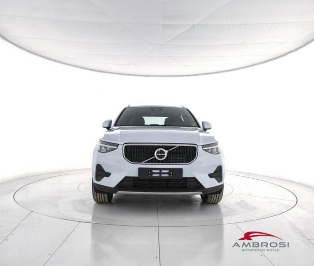 Volvo XC40 nuova a Perugia (5)