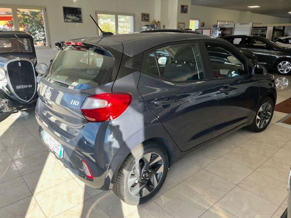 Hyundai i10 nuova a Verbano Cusio Ossola (6)