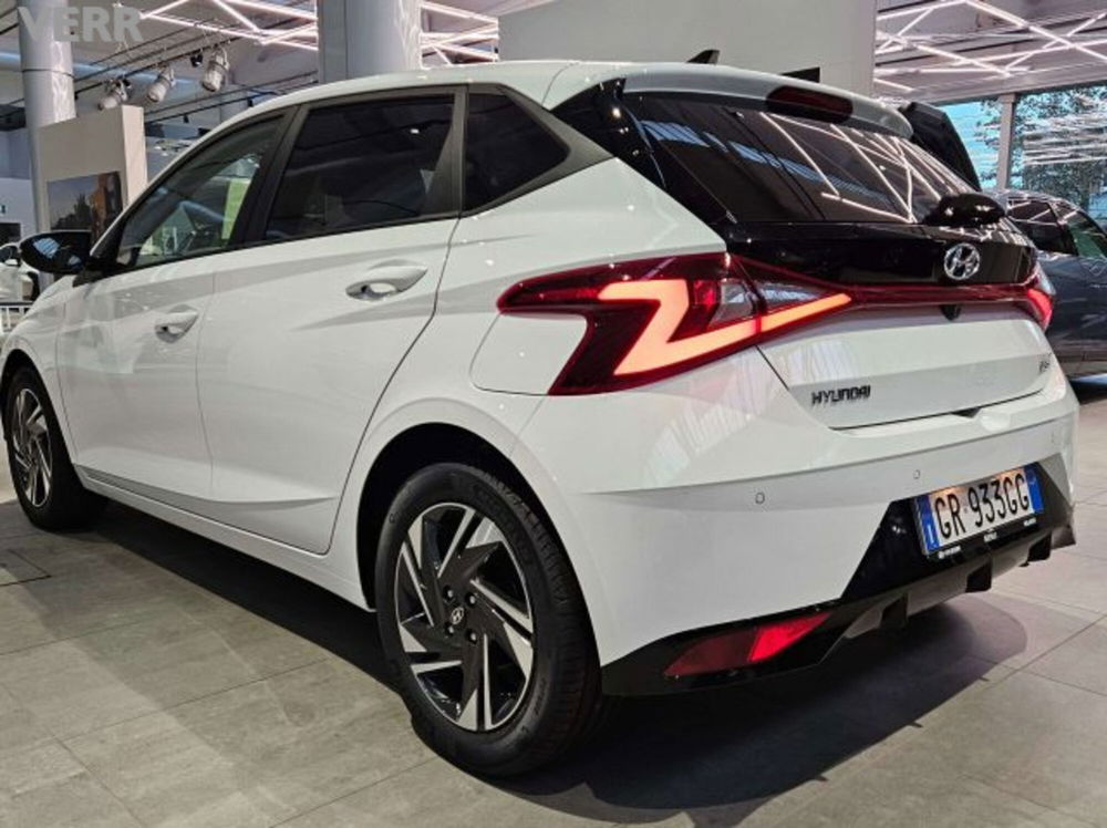 Hyundai i20 nuova a Milano (6)