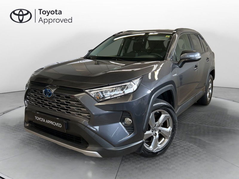 Toyota Rav4 HV (218CV) E-CVT 2WD Dynamic  del 2020 usata a Curno