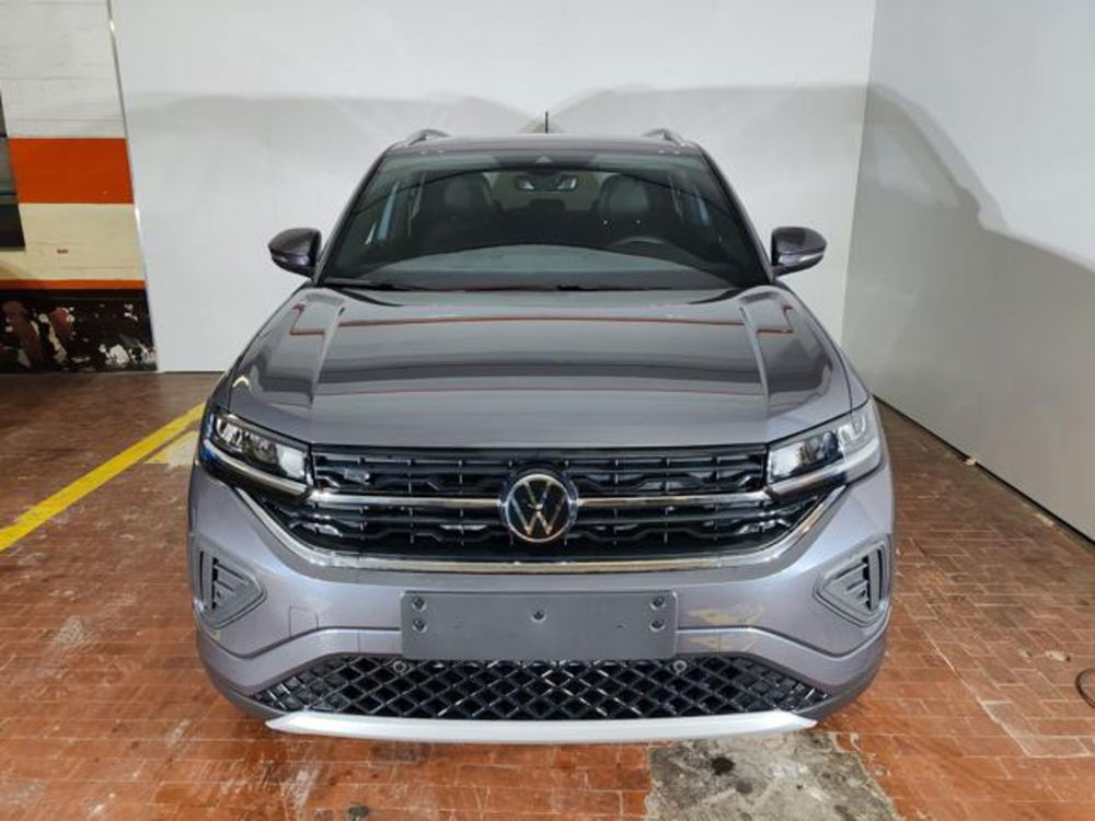 Volkswagen T-Cross nuova a Torino (2)