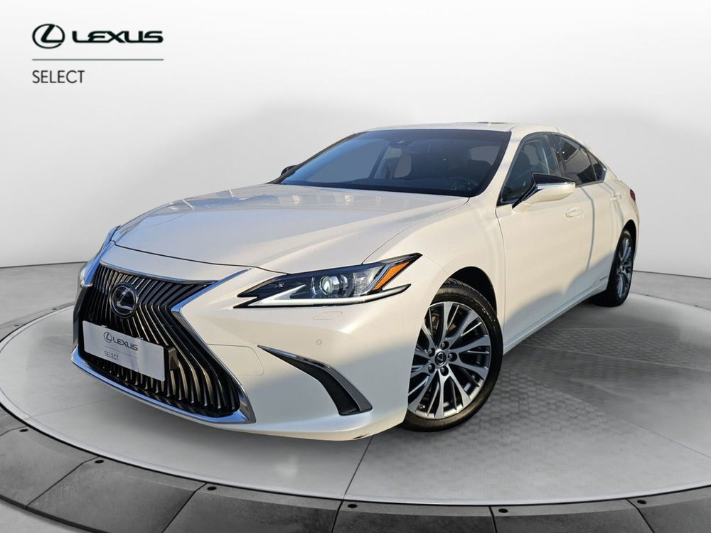 Lexus ES usata a Cremona