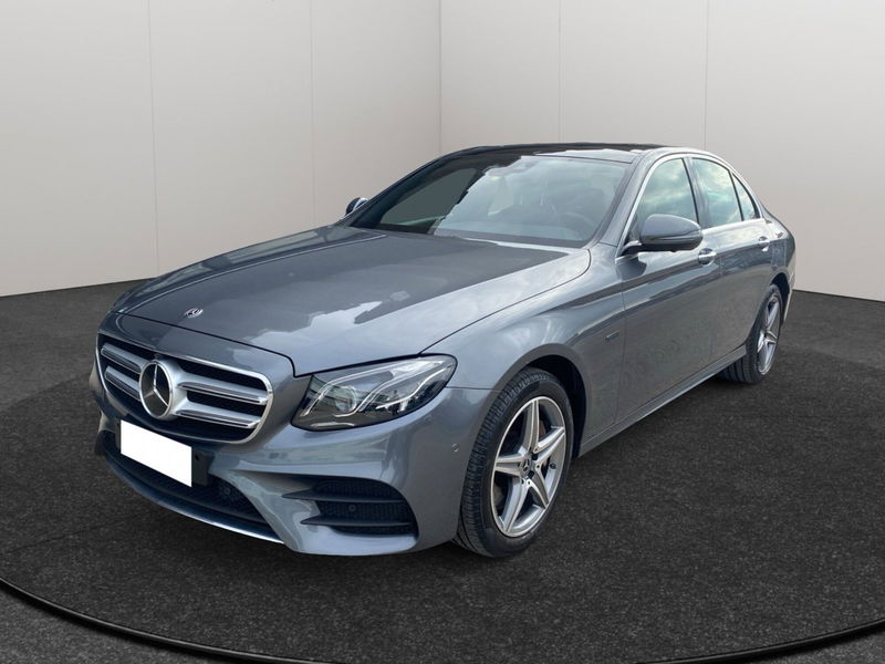 Mercedes-Benz Classe E 300 de 4Matic Auto EQ-Power Premium Plus del 2020 usata a Pescara