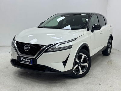 Nissan Qashqai 1.3 DIG-T 140 CV N-Connecta  del 2021 usata a Lurate Caccivio