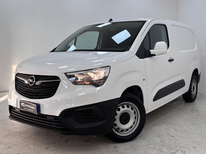 Opel Combo Furgone Cargo XL 1.5 Diesel 130CV PL 950kg Edition del 2021 usata a Lurate Caccivio