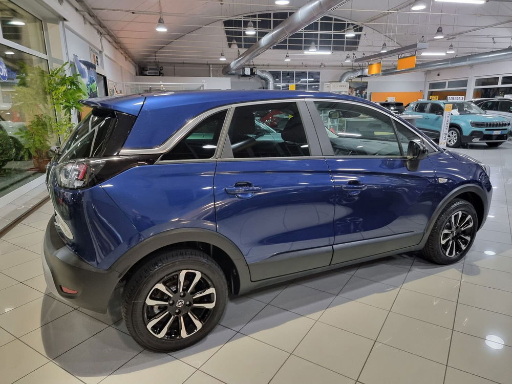 Opel Crossland nuova a Prato (3)