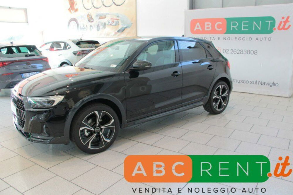 Audi A1 allstreet nuova a Milano (2)