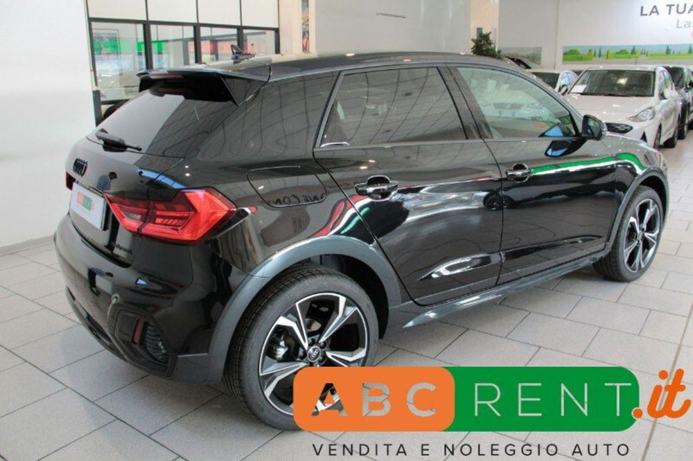 Audi A1 allstreet nuova a Milano (5)