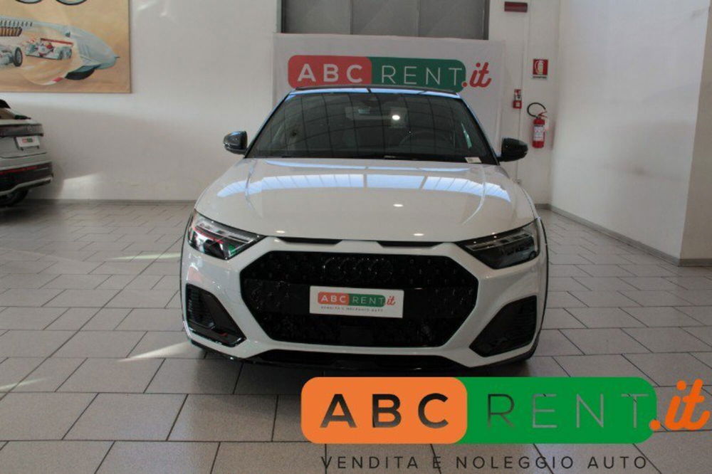 Audi A1 allstreet nuova a Milano (2)