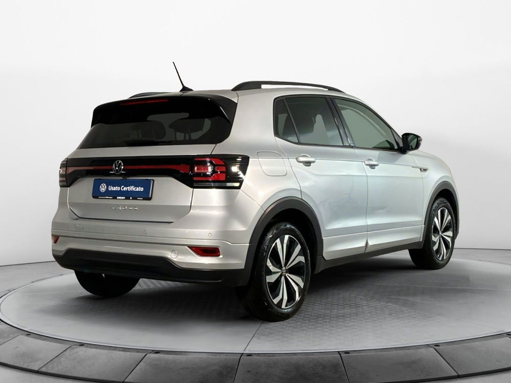 Volkswagen T-Cross usata a Varese (6)