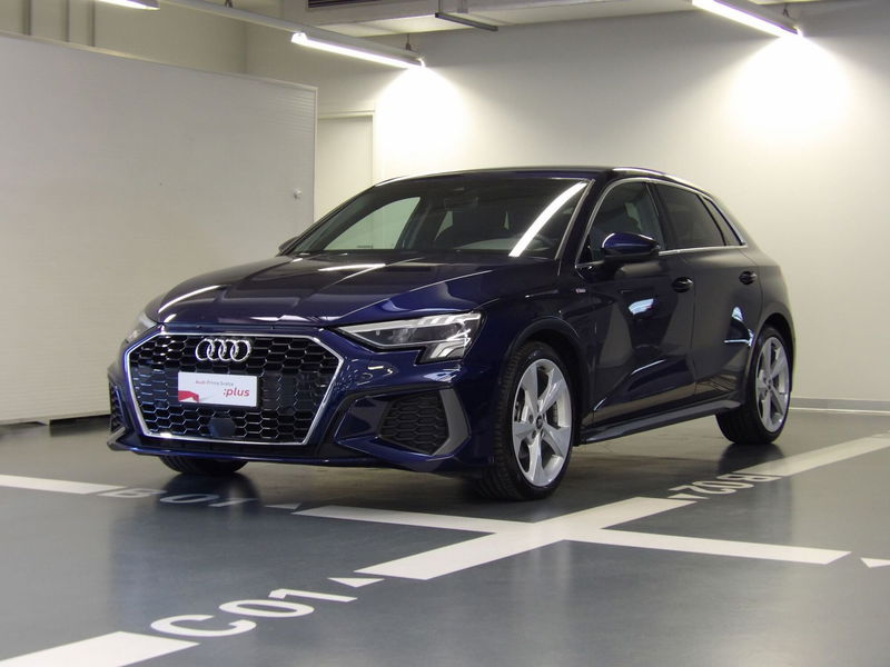 Audi A3 Sportback 30 TDI S tronic S line edition del 2023 usata a Carpi