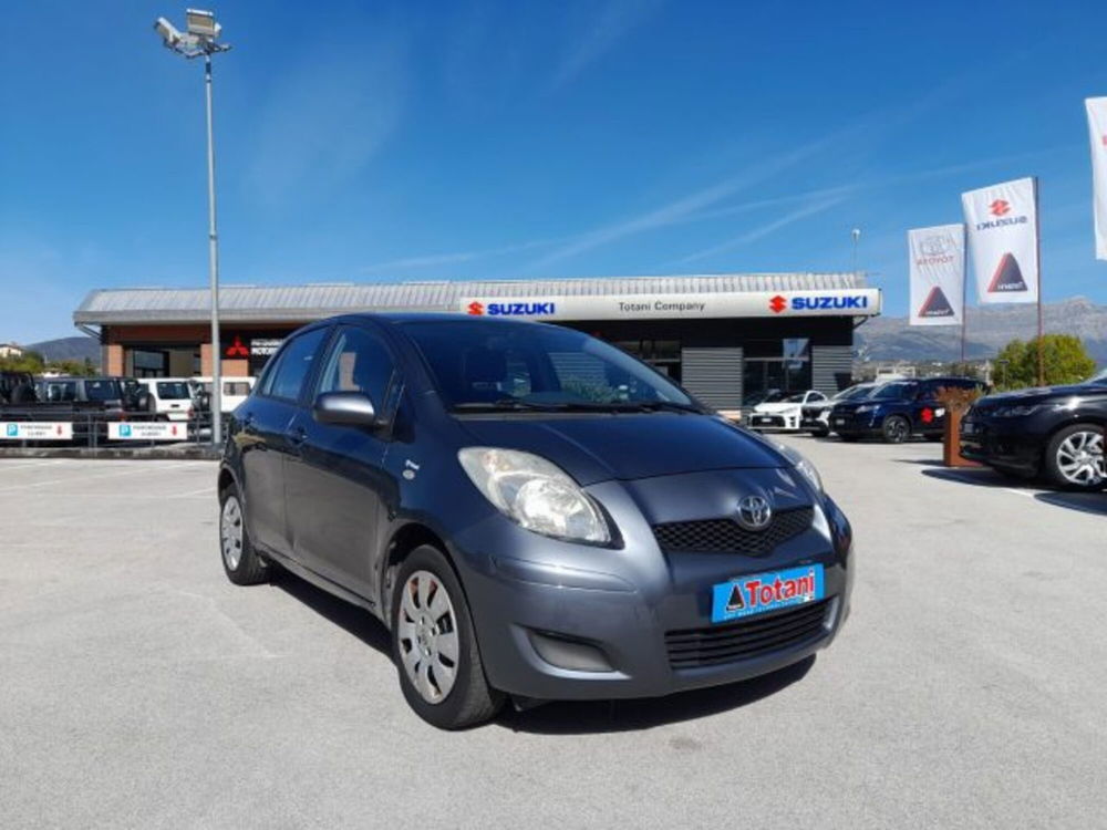 Toyota Yaris usata a L'Aquila (19)