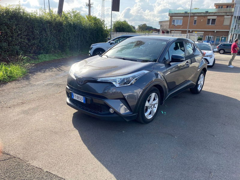 Toyota Toyota C-HR 1.8 Hybrid E-CVT Active  del 2019 usata a Roma