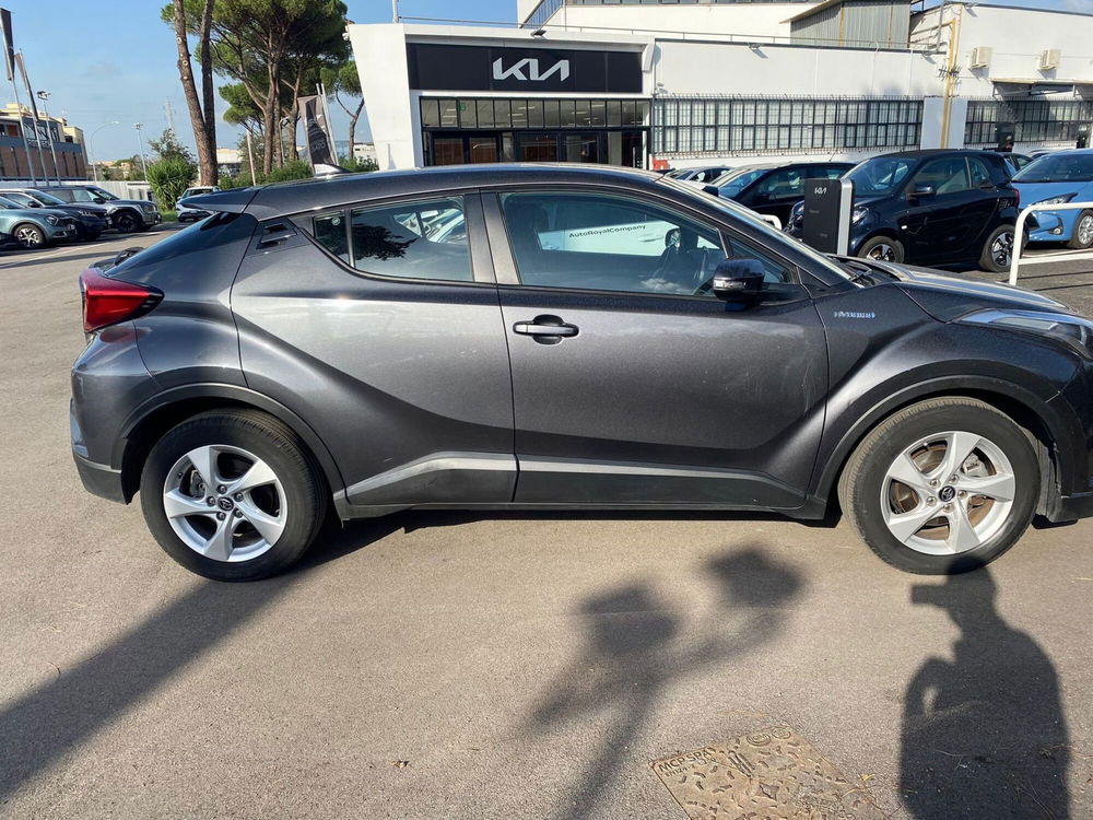 Toyota Toyota C-HR usata a Roma (5)