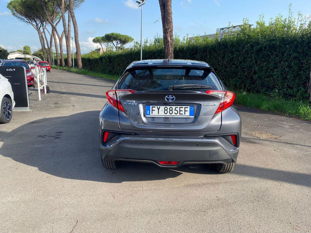 Toyota Toyota C-HR usata a Roma (8)