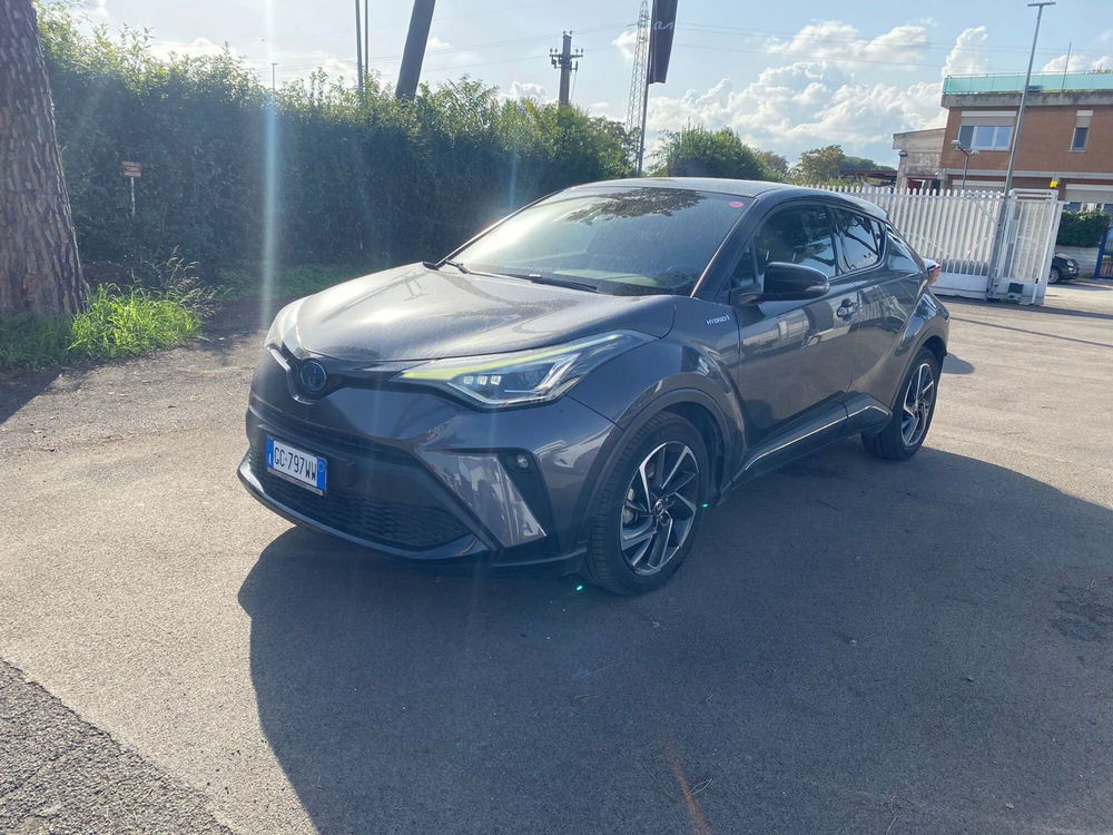 Toyota Toyota C-HR usata a Roma (12)