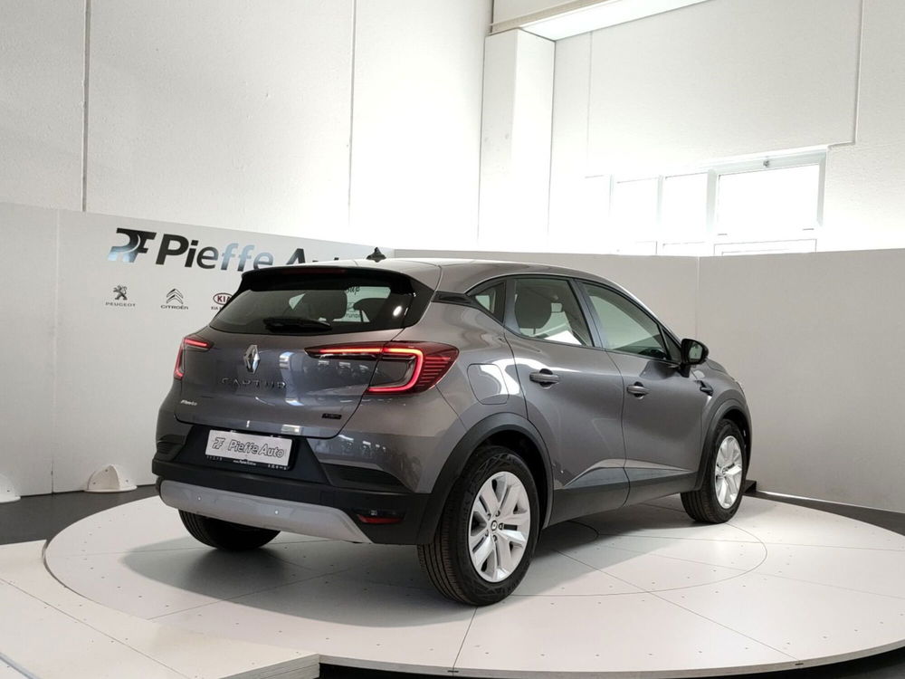 Renault Captur nuova a Teramo (4)