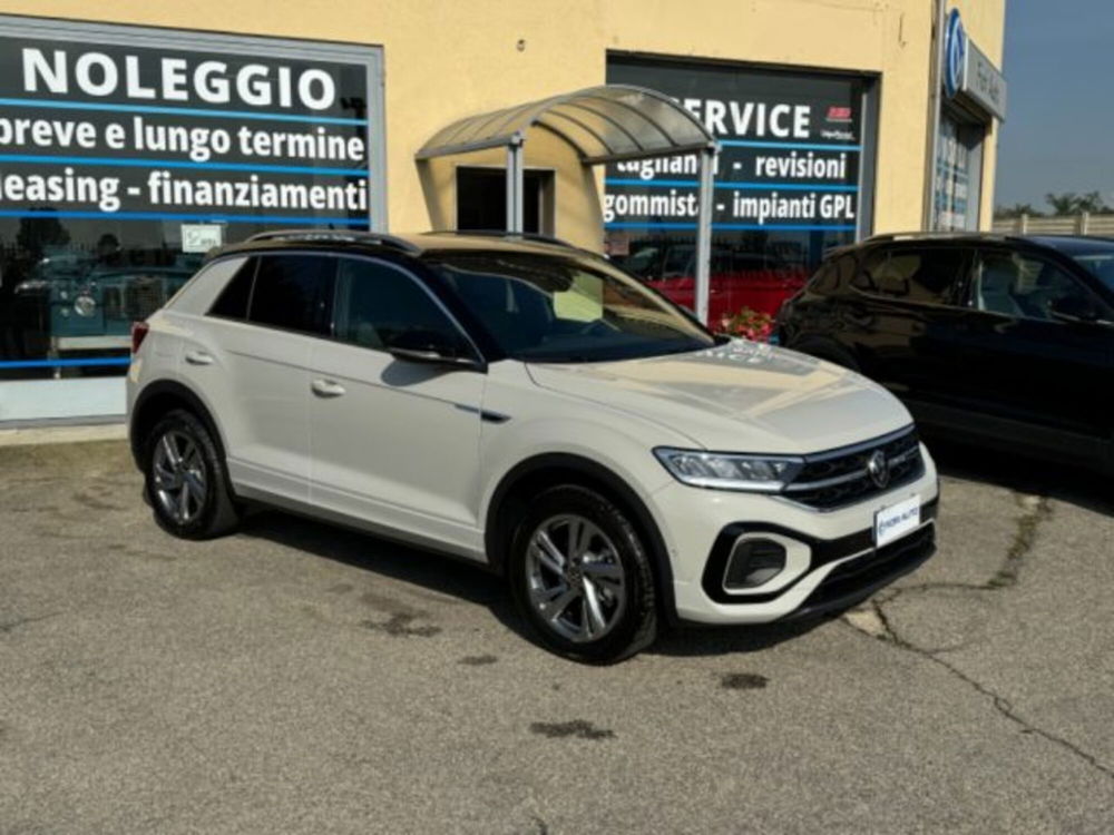 Volkswagen T-Roc nuova a Milano