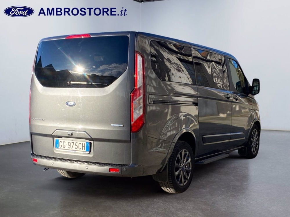 Ford Tourneo Custom usata a Milano (5)