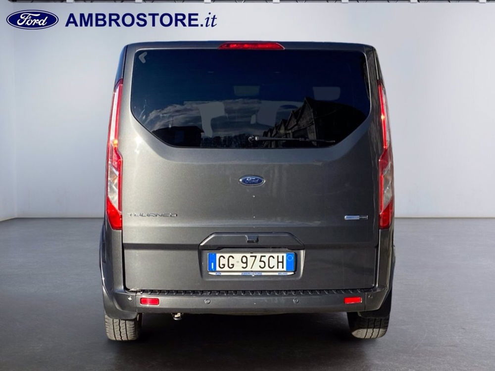 Ford Tourneo Custom usata a Milano (6)