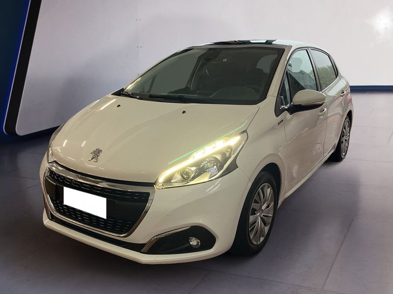 Peugeot 208 82 Stop&amp;Start 5 porte Active  del 2019 usata a Torino