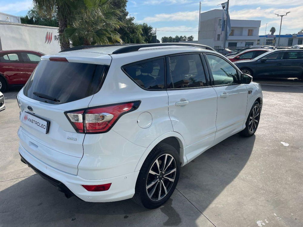 Ford Kuga usata a Lecce (10)