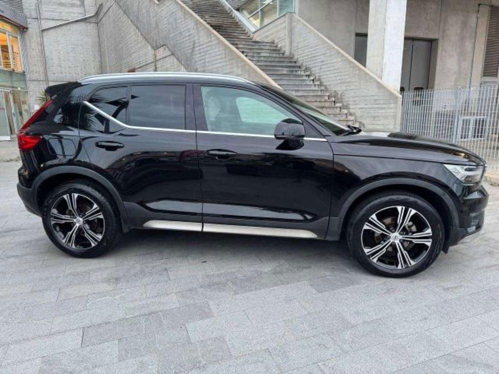 Volvo XC40 usata a Savona (2)