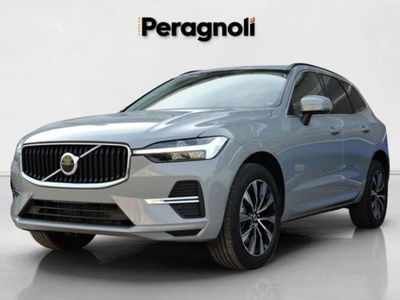 Volvo XC60 B4 (d) AWD automatico Core N1 nuova a Firenze